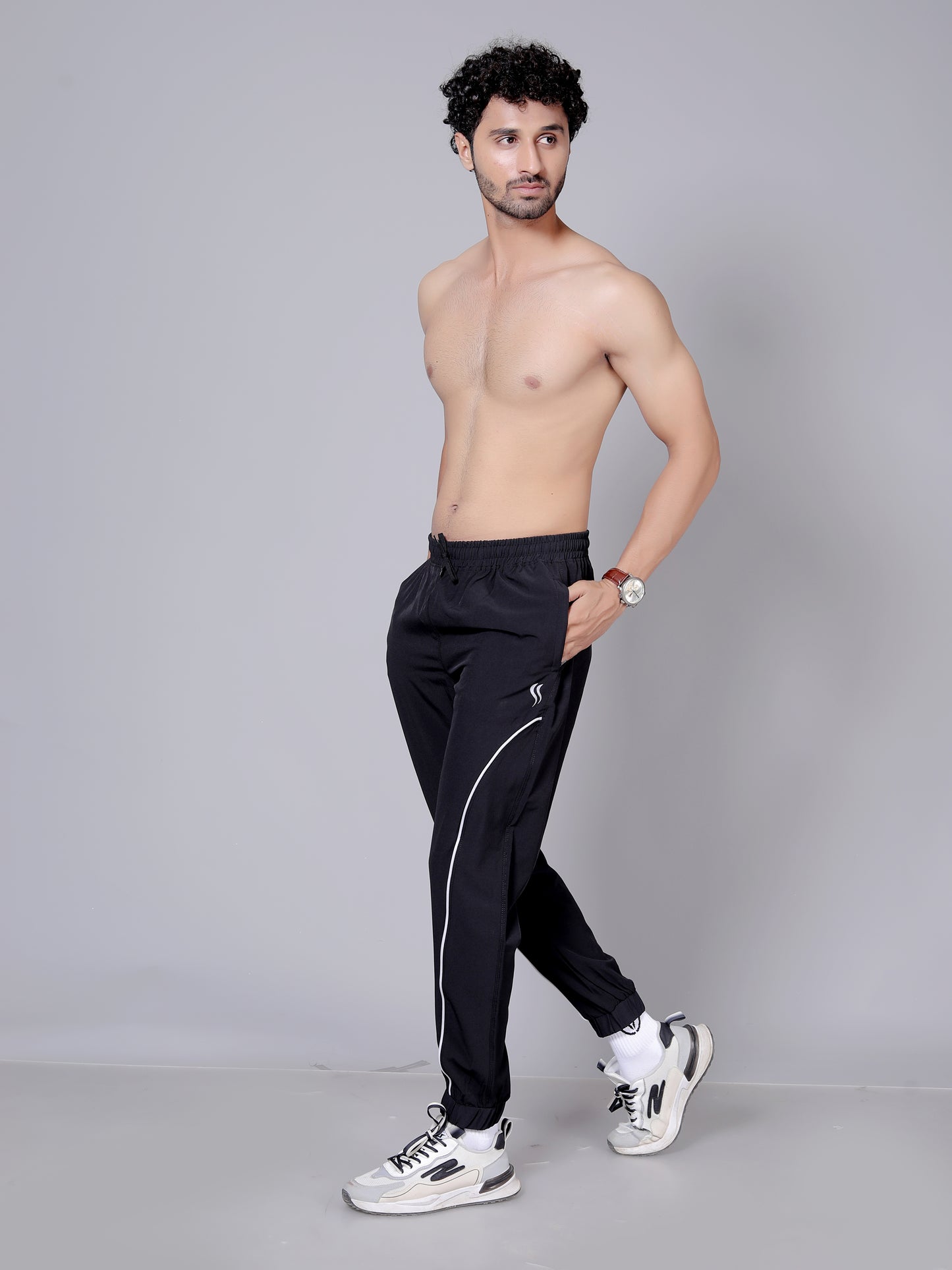 Dry fit sea green and joggers workout combo | Sea green T-shirt and black jogger