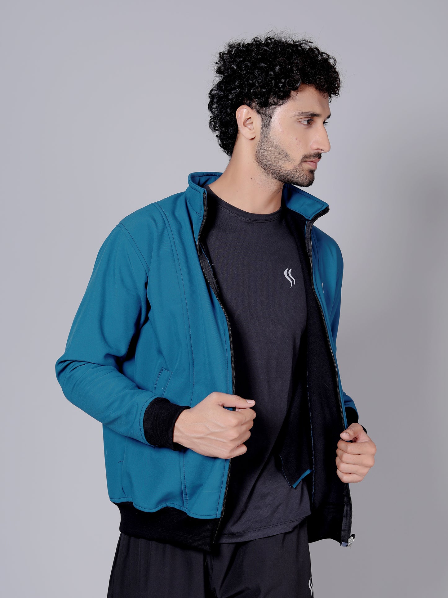 Jacket and joggers workout combo | Blue jacket and black jogger