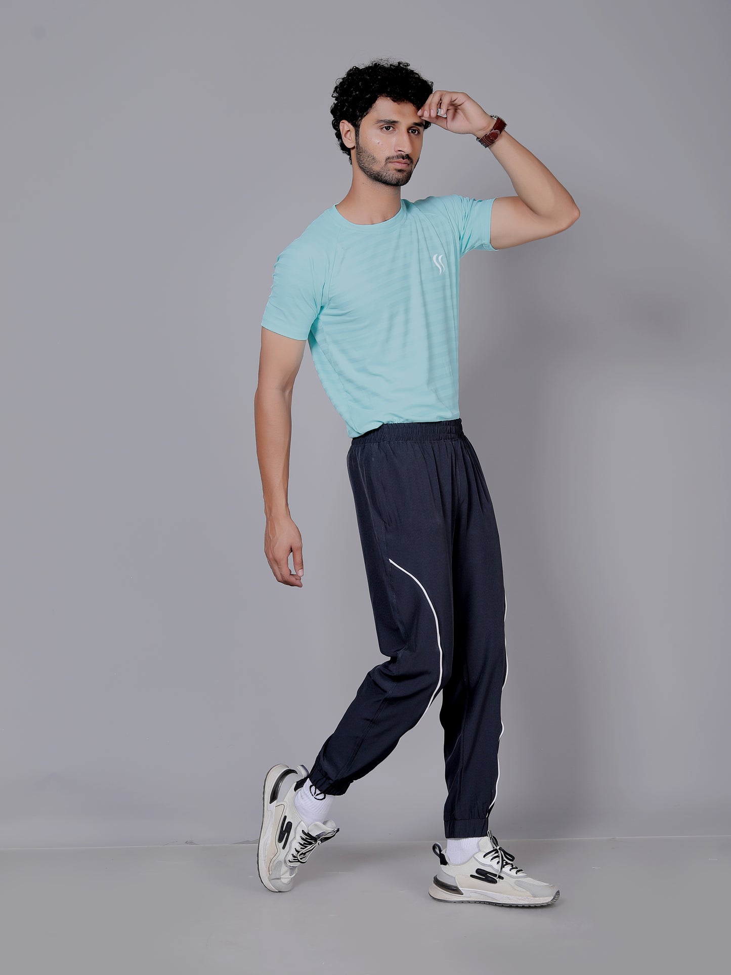 Dry fit sea green and joggers workout combo | Sea green T-shirt and black jogger