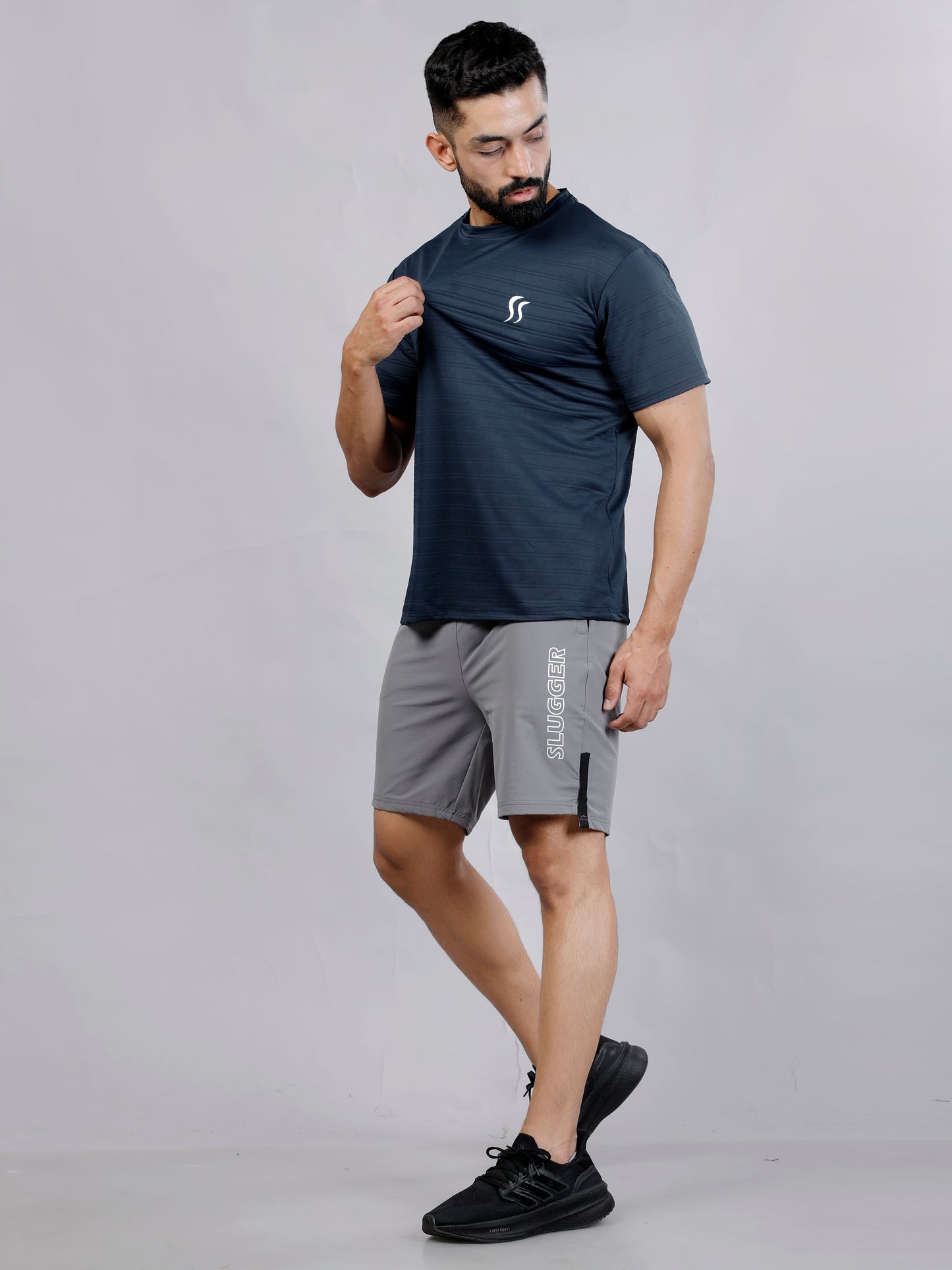 Grey nylon shorts by Slugger | Stretchable and comfortable