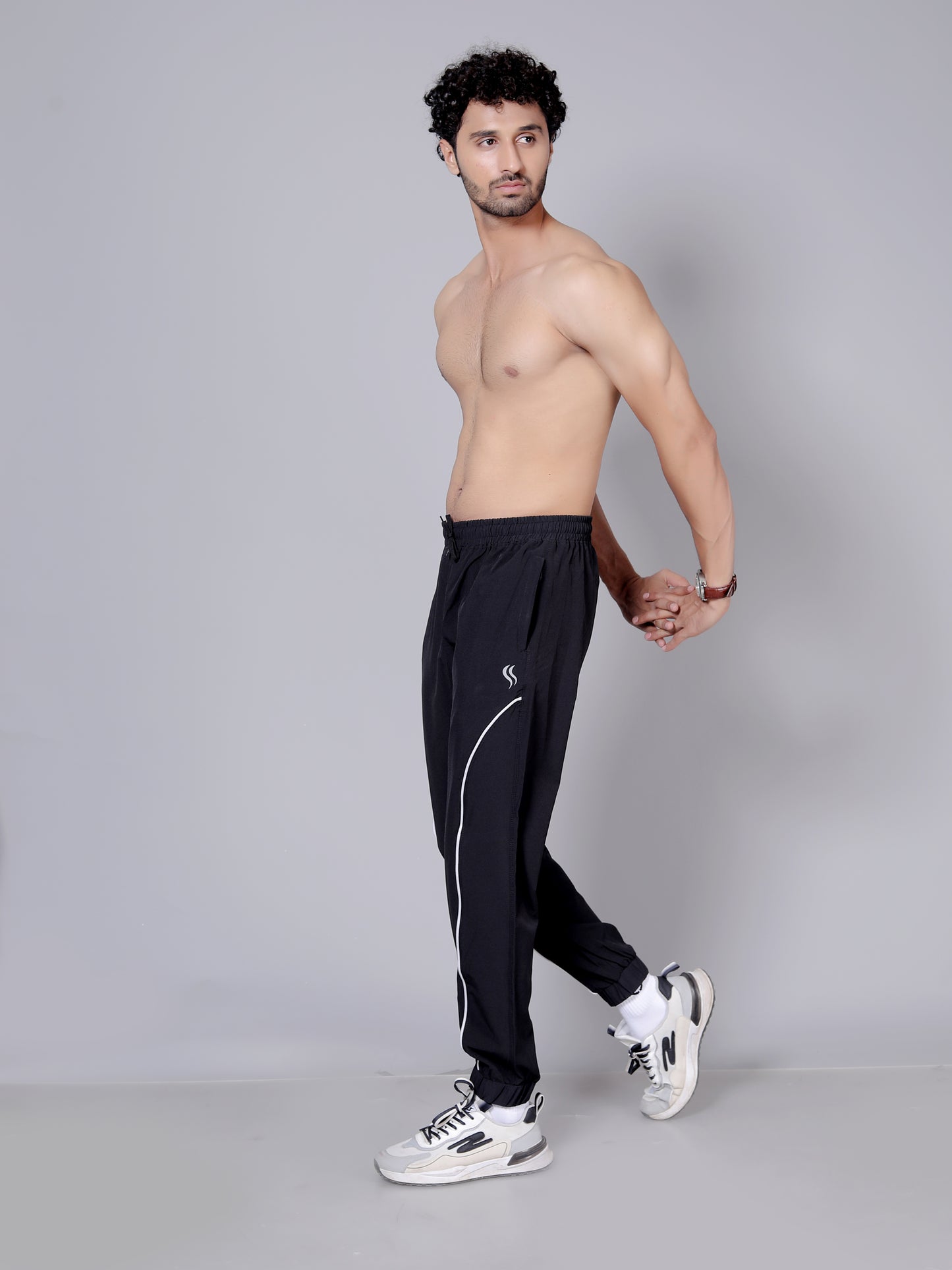 Dry fit sea green and joggers workout combo | Sea green T-shirt and black jogger