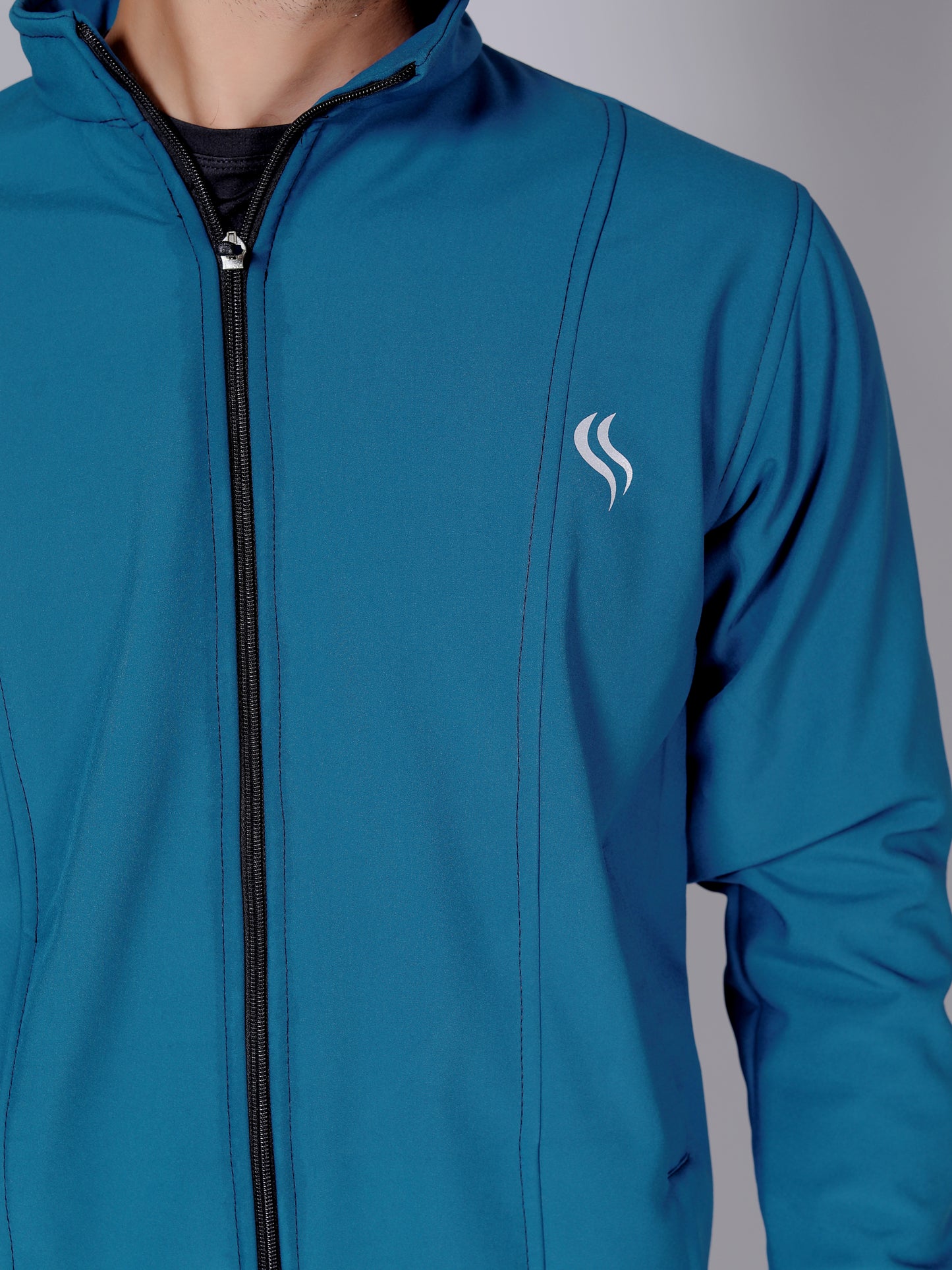 Jacket and joggers workout combo | Blue jacket and black jogger