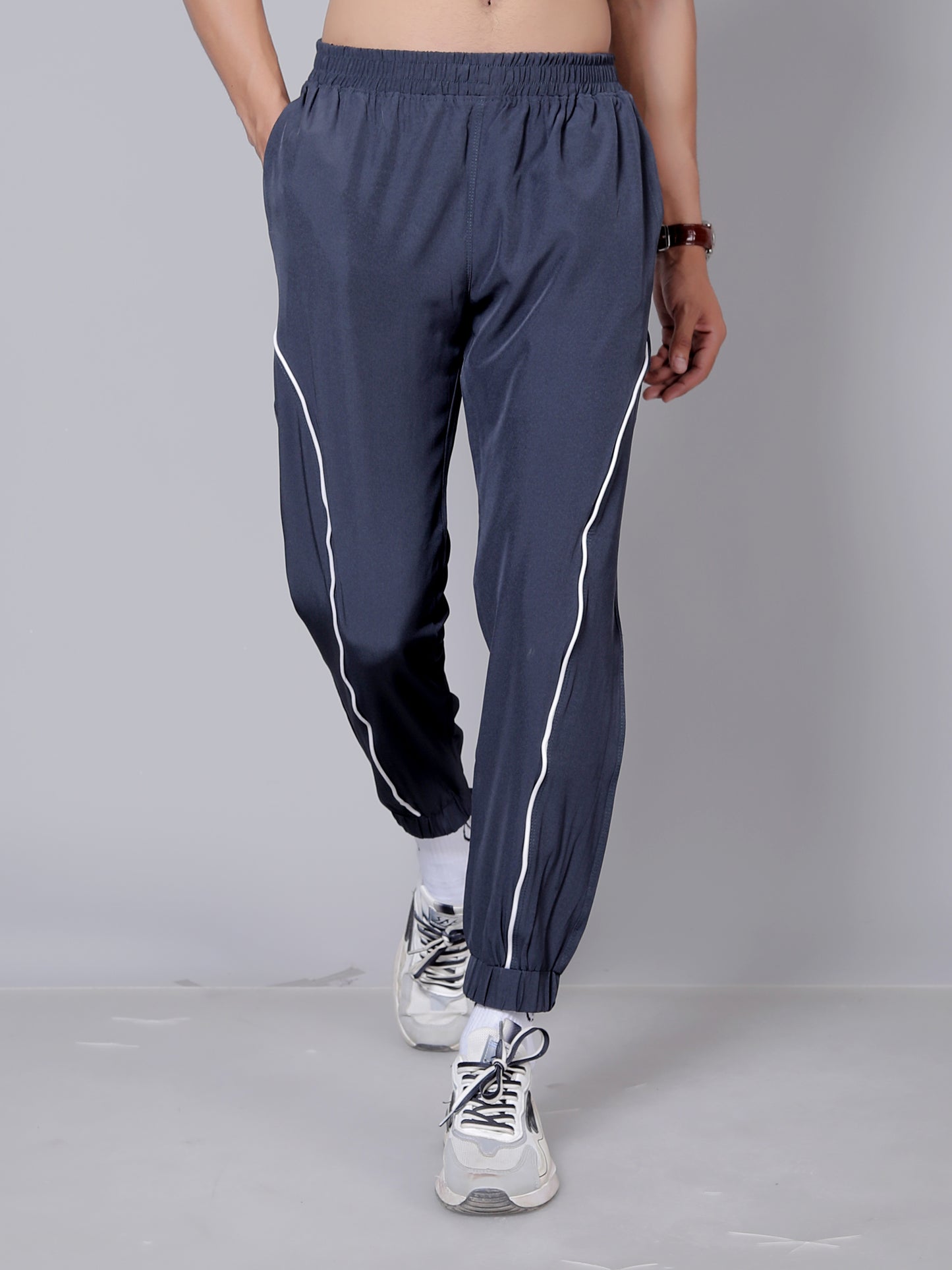 Dark grey stripped Jogger | Stretchable and comfortable