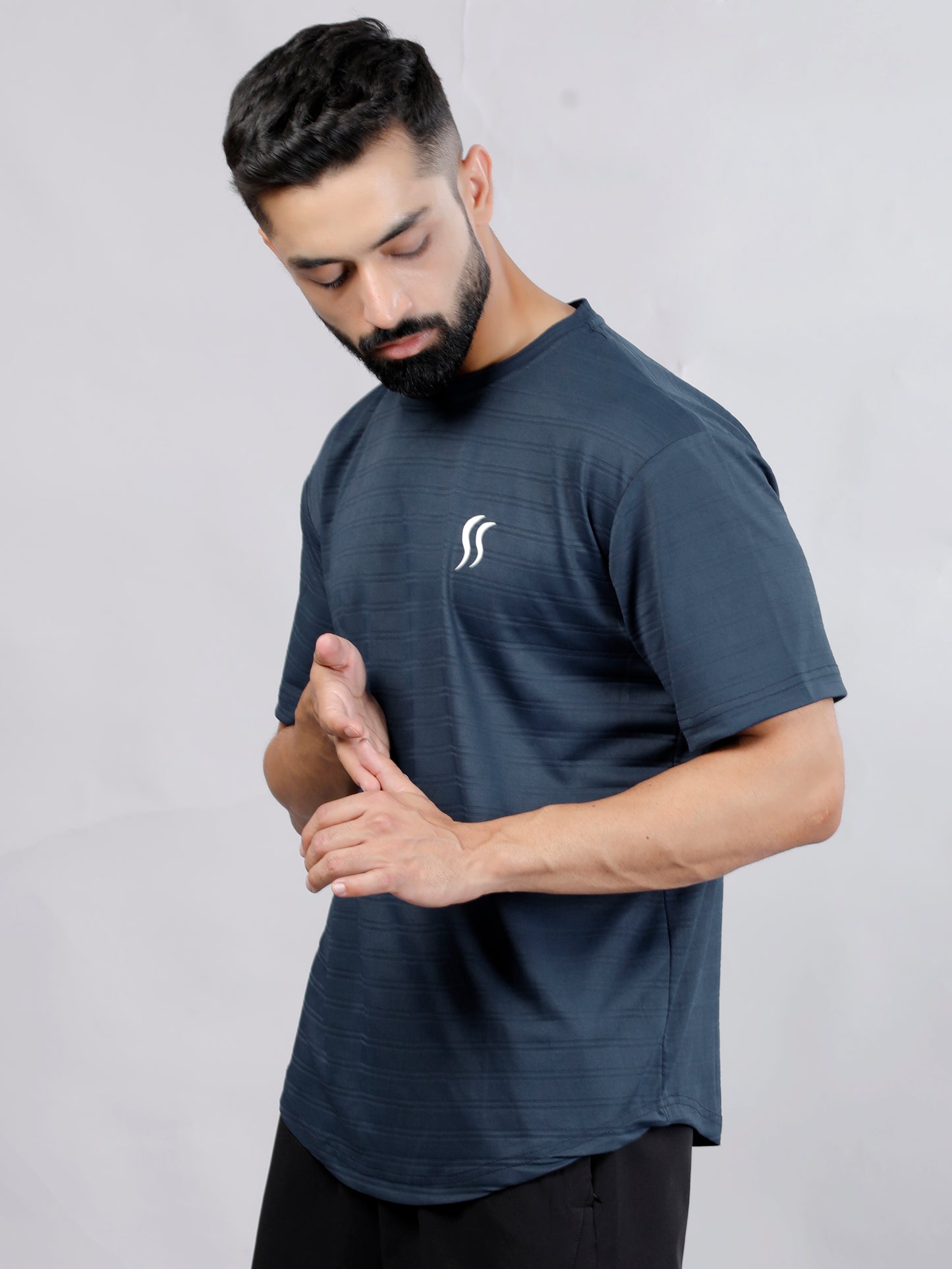 Navy blue Dry fit workout and gym T-shirt by Slugger | Regular Fit & Round Neck