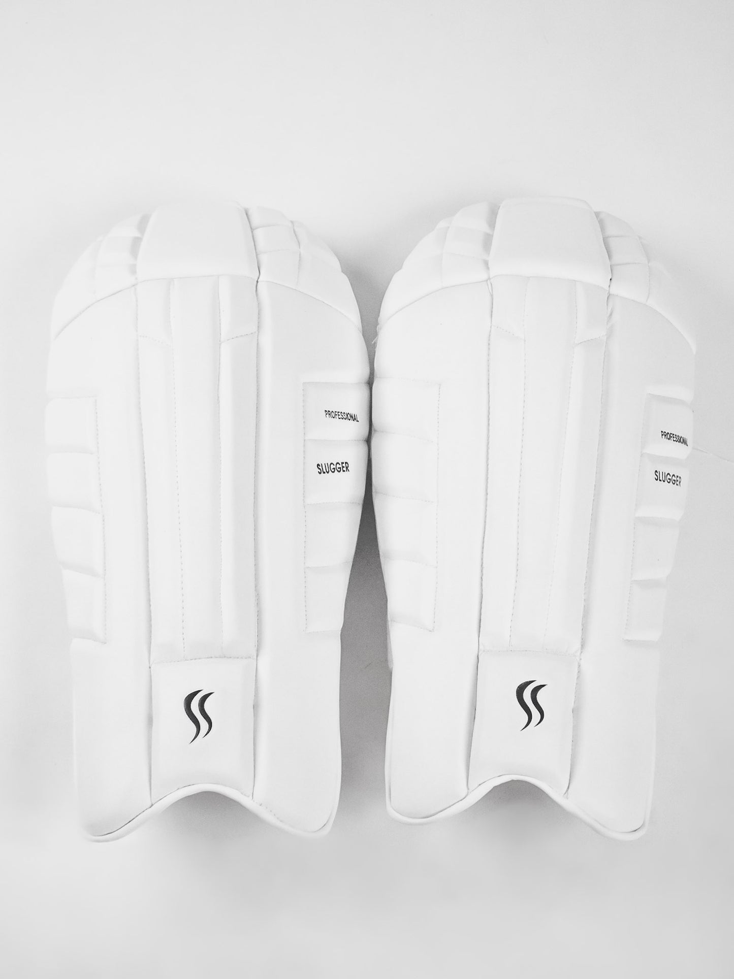 SLUGGER Professional Cricket Wicket Keeping Pads (Lovelon material)